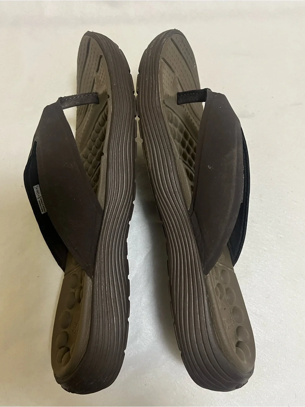 CROCS Men's Brown Foam Thong Sandals
